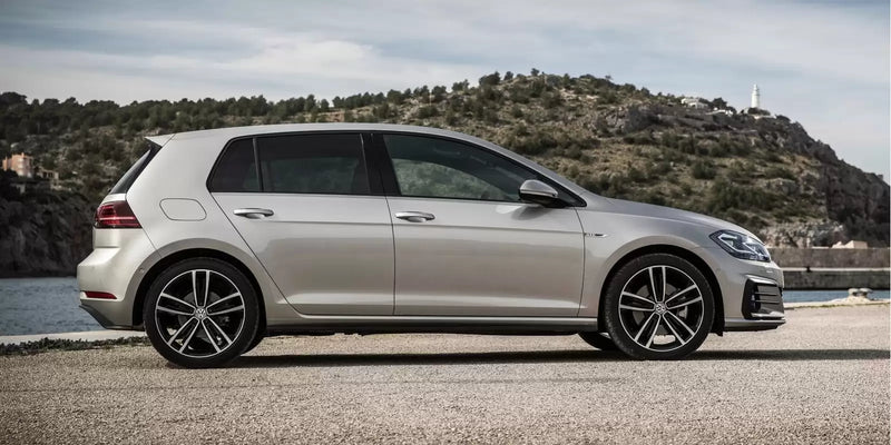 Fotografie Volkswagen Golf GTD 4