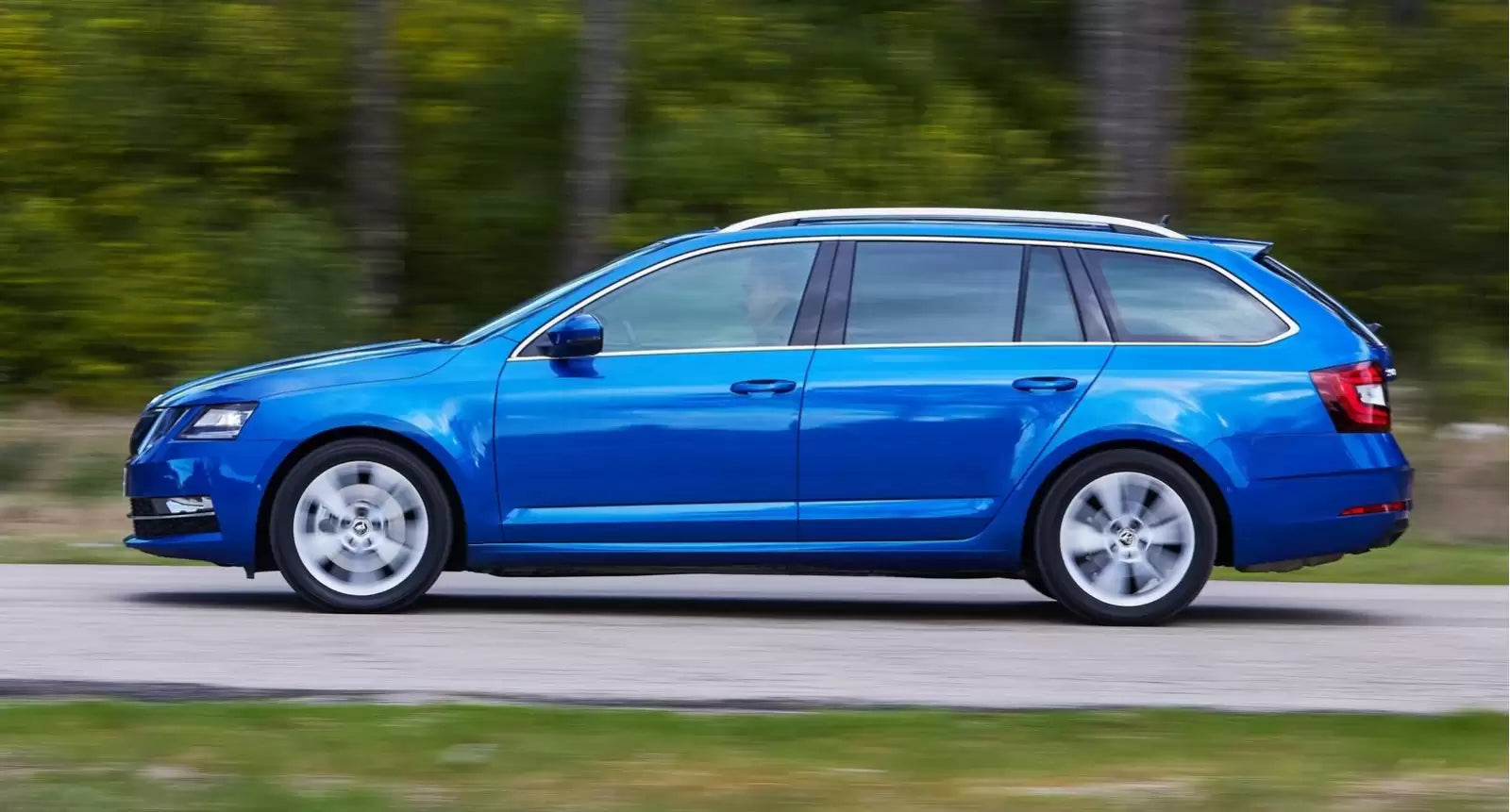 Fotografie vozu Škoda Octavia Combi Ambition 2.0 TDI, 110 kW, Naftový, Automatická převodovka výroba od 01/2017
