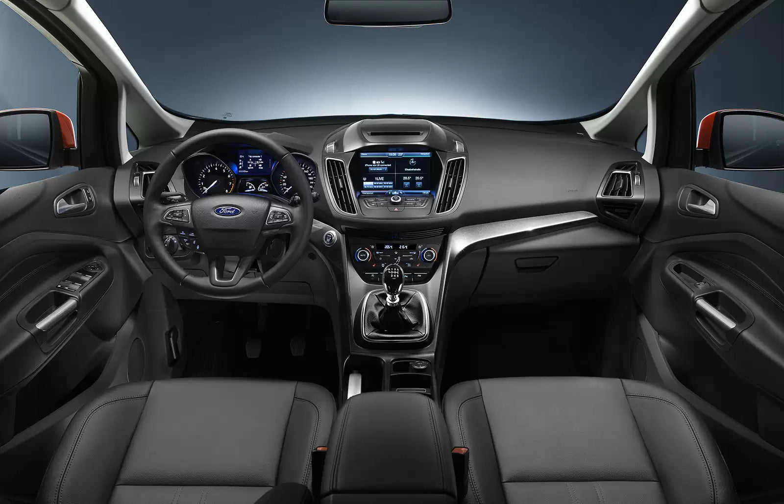 Fotografie vozu Ford C-MAX Business Edition 1.5, 110 kW, Benzinový výroba 06/2015 - 01/2017