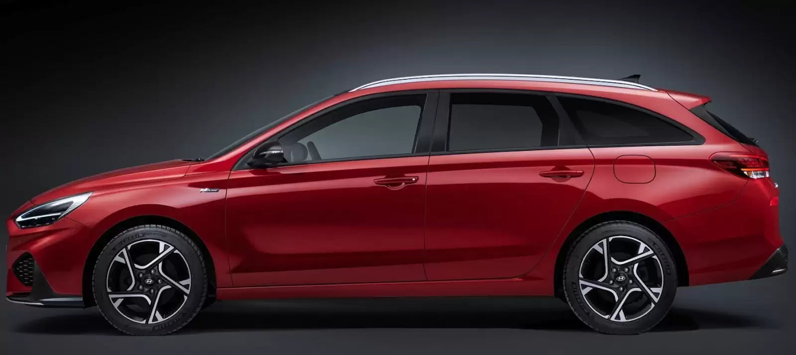 Fotografie vozu Hyundai i30 Kombi FAMILY FL 1,5 T-GDI Mild hybrid DCT 117 kW výroba od 01/2024