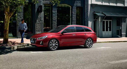 Fotografie vozu Hyundai i30 Kombi Trikolor 1.4, 73 kW, Benzinový výroba od 07/2017