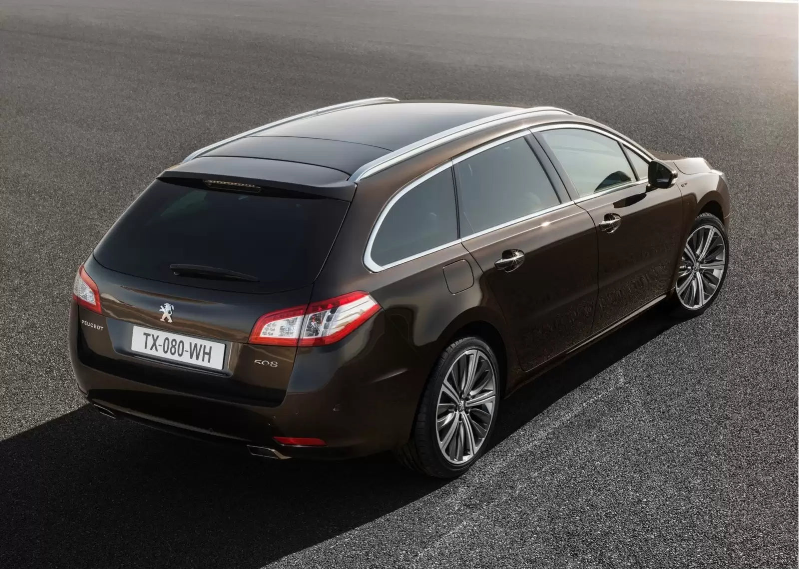 Fotografie vozu Peugeot 508 SW Active 2.0, 110 kW, Naftový výroba od 09/2014