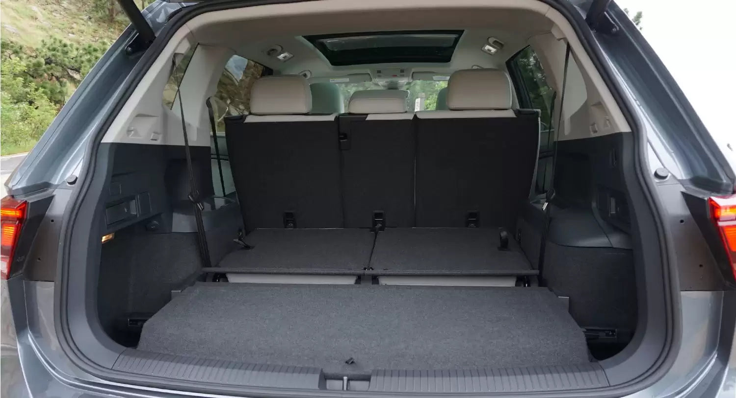 Fotografie vozu Volkswagen Tiguan Comfortline 1.4 BMT, 110 kW, Benzinový, Automatická převodovka výroba od 05/2016