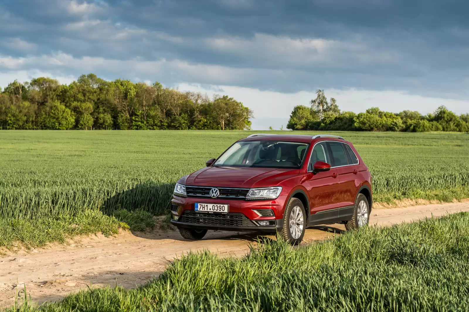 Fotografie vozu Volkswagen Tiguan Comfortline 2.0 TDI BMT, 85 kW, Naftový výroba od 05/2016