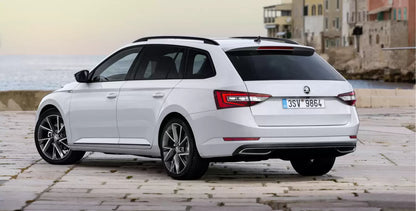 Fotografie vozu Škoda Superb Combi Ambition 2.0 TDI, 140 kW, Naftový, 4x4, Automatická převodovka výroba od 09/2015