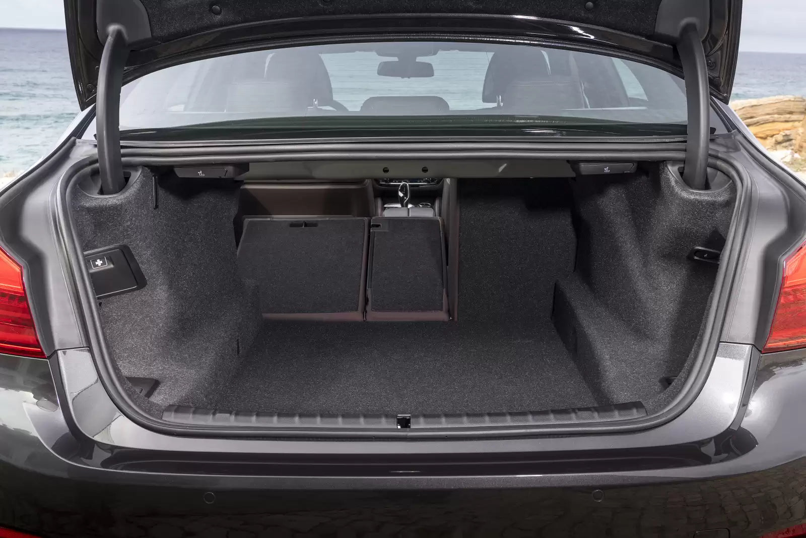 Fotografie vozu BMW Řada 5 Sedan Luxury Line 3.0, 195 kW, Naftový, 4x4, Automatická převodovka výroba od 02/2017