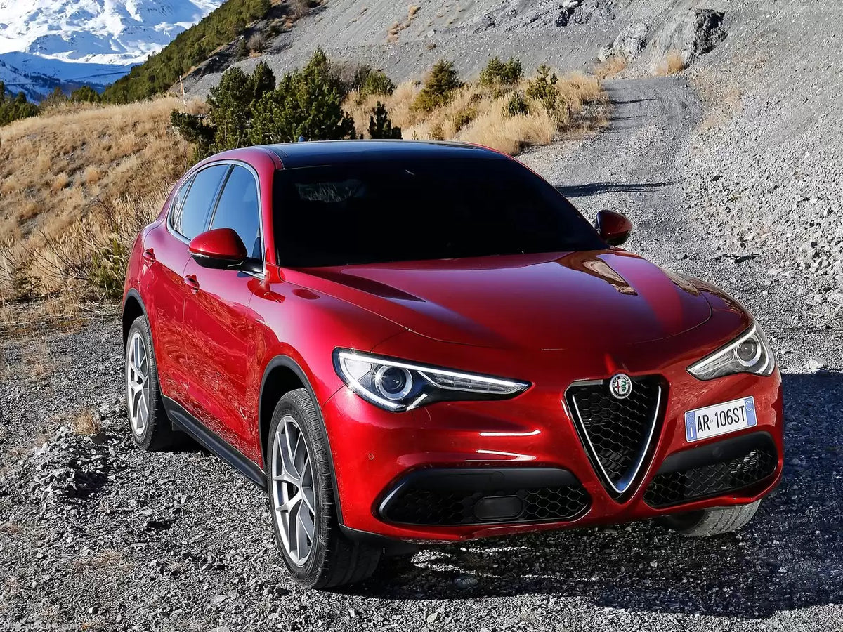Alfa Romeo Stelvio 2.0, 147 kW, Benzin, 4x4, Automatická převodovka