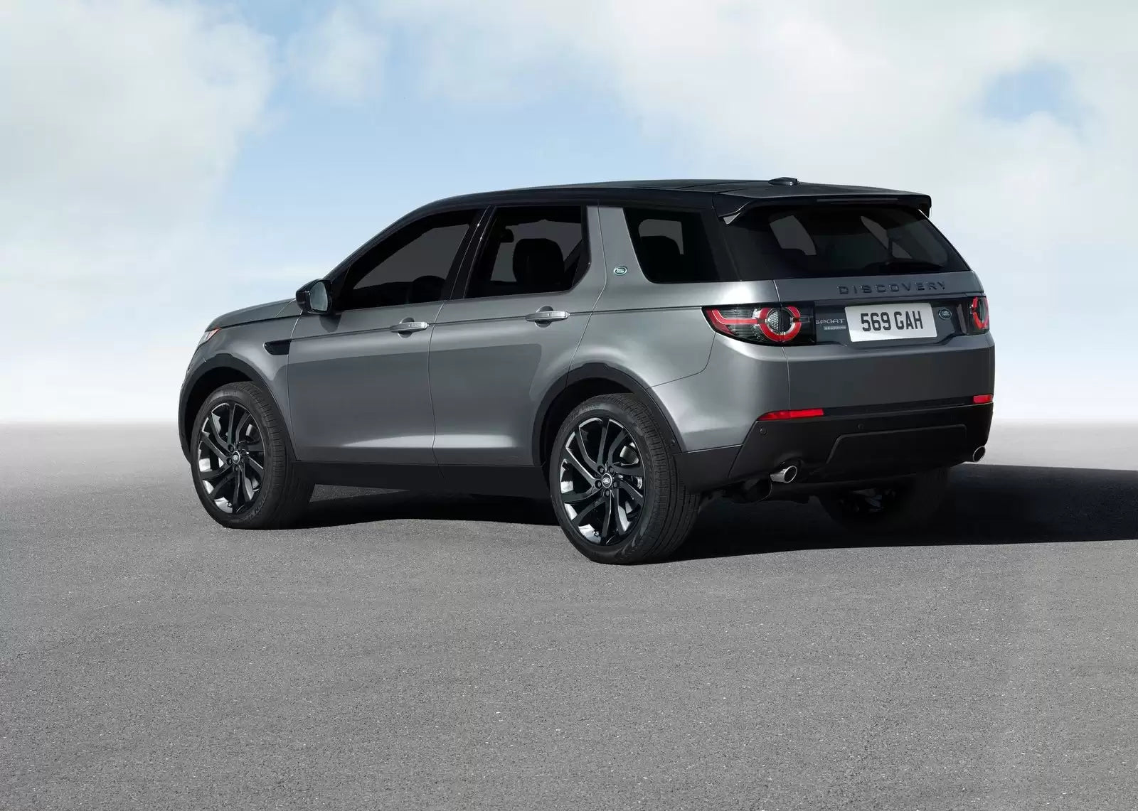 Fotografie vozu Land Rover Discovery Sport Pure 2.0, 110 kW, Naftový, 4x4, Automatická převodovka výroba od 01/2019