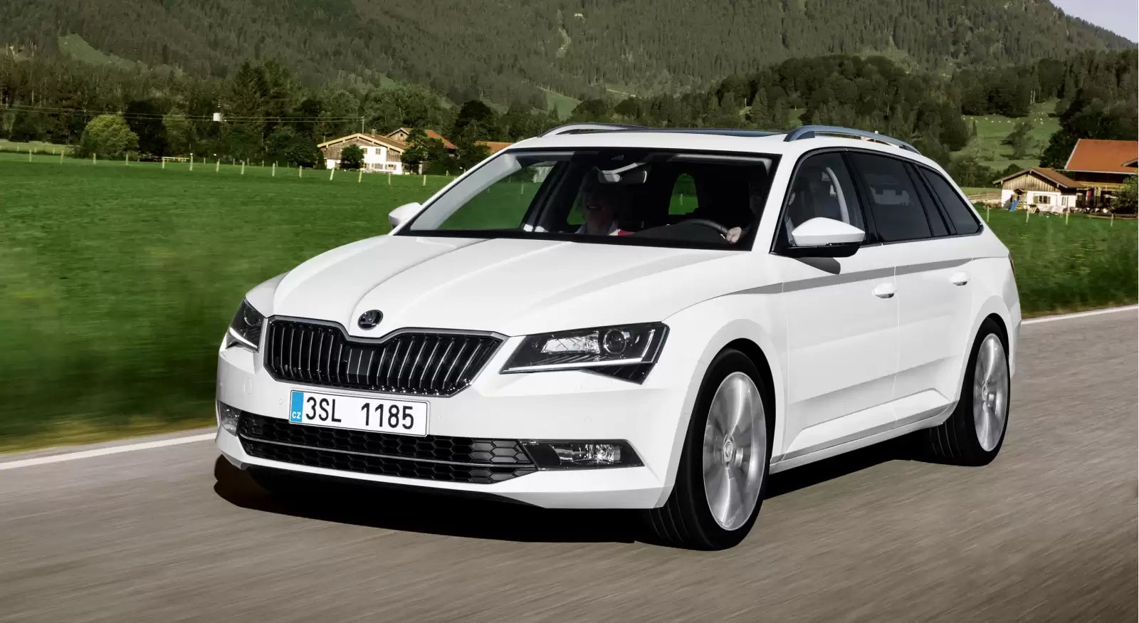 Fotografie vozu Škoda Superb Combi Active 2.0 TDI, 110 kW, Naftový, Automatická převodovka výroba od 09/2015