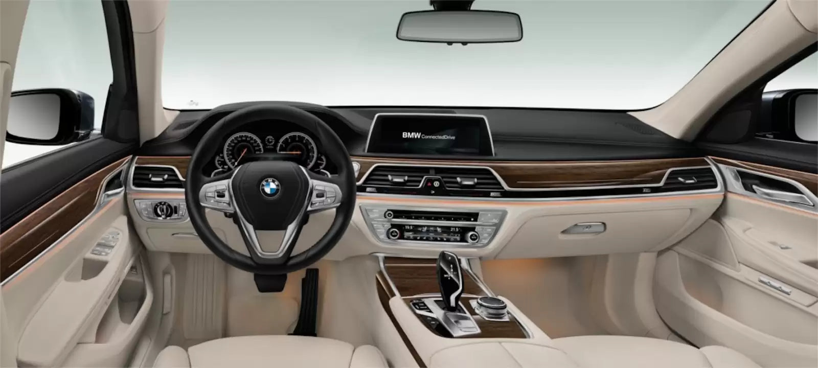 Fotografie vozu BMW Řada 7 Sériová 2.0, 240 kW, Hybridní, 4x4, Automatická převodovka výroba od 06/2016