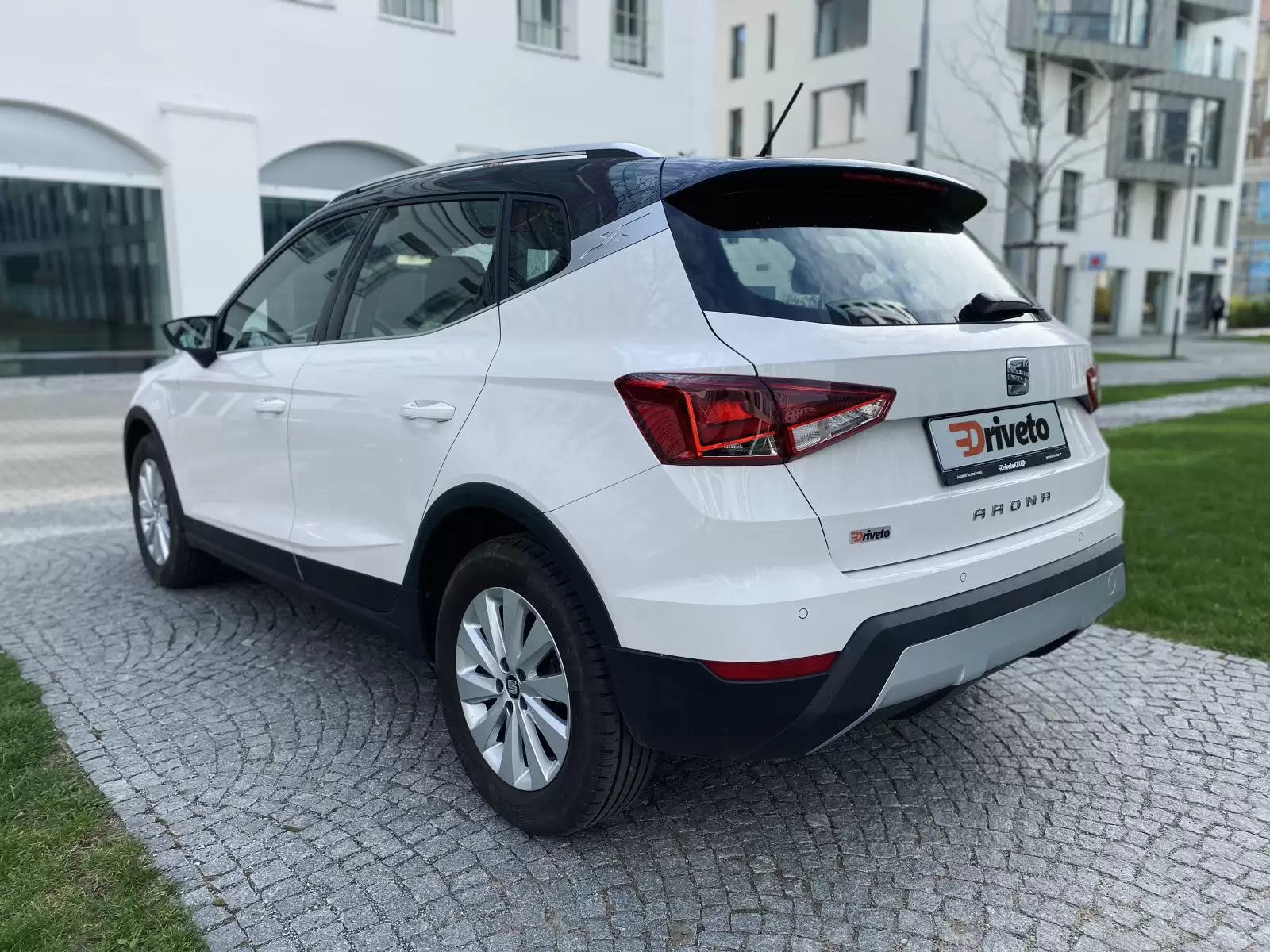 Fotografie vozu SEAT Arona FR 1.0, 85 kW, Benzinový výroba od 11/2017