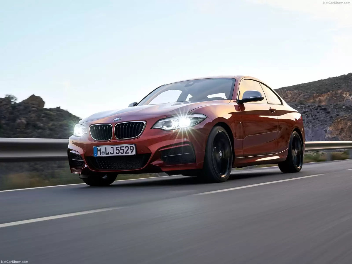 BMW Řada 2 (F22) Coupé 2.0, 135 kW, Naftový