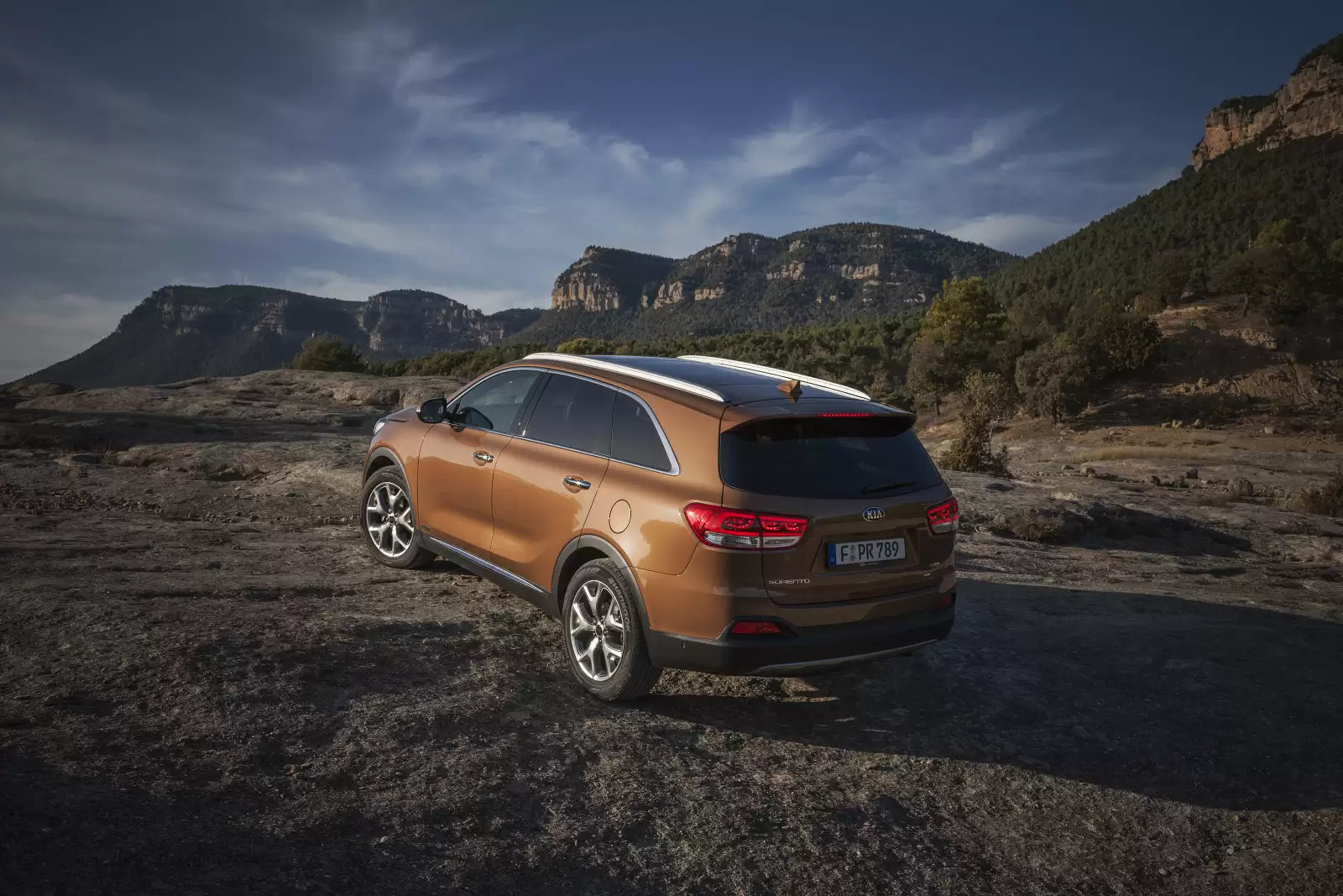 Fotografie vozu KIA Sorento Edition7 2WD 2.2 CRDi, 147 kW, Naftový, 4x4 výroba od 03/2015