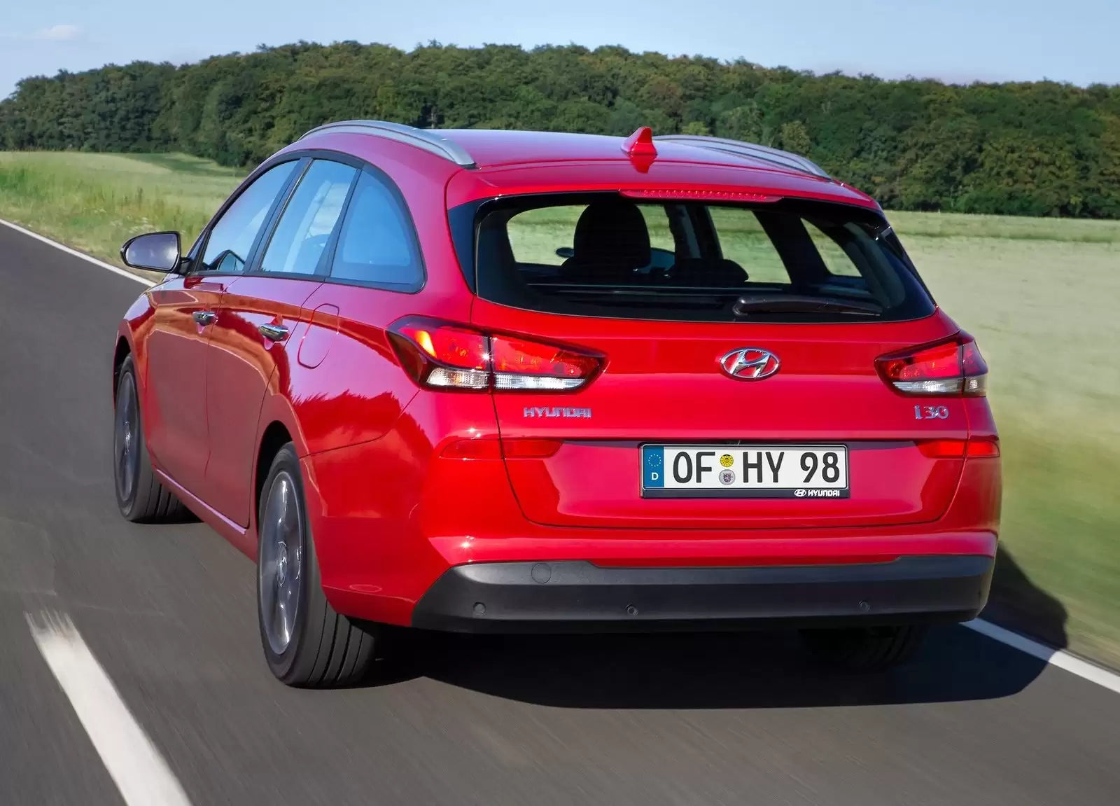 Fotografie vozu Hyundai i30 Kombi Komfort 1.4 T-GDI, 103 kW, Benzinový výroba od 01/2019