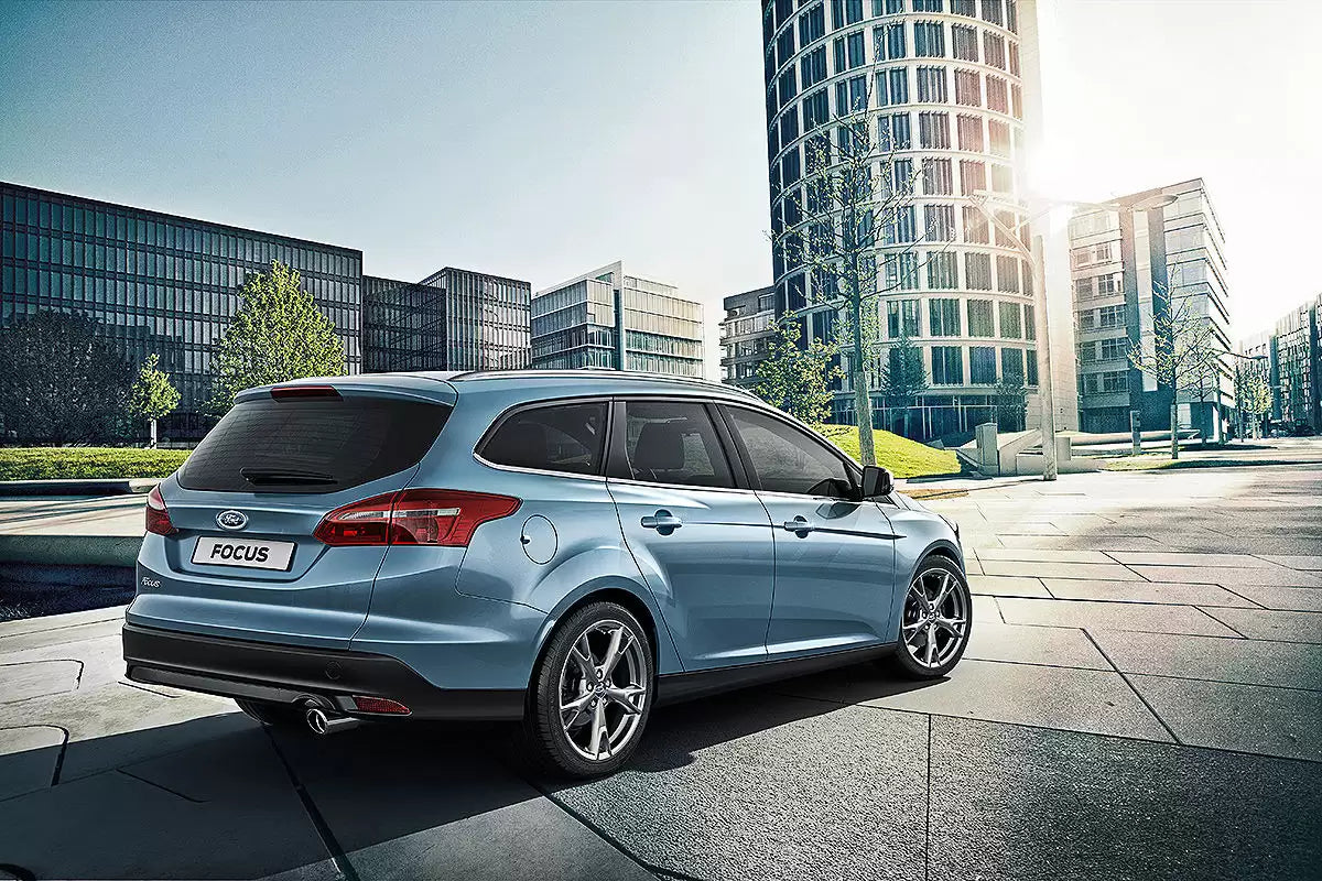 Fotografie vozu Ford Focus Kombi Titanium 1.5, 88 kW, Naftový výroba od 10/2014