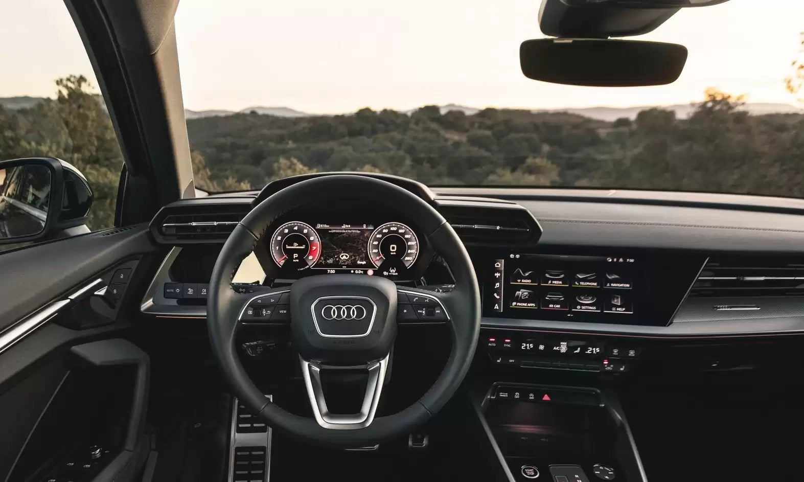 Fotografie vozu Audi A3 Sportback S line 1.5 TFSI, 110 kW, Benzinový, Automatická převodovka výroba od 01/2021
