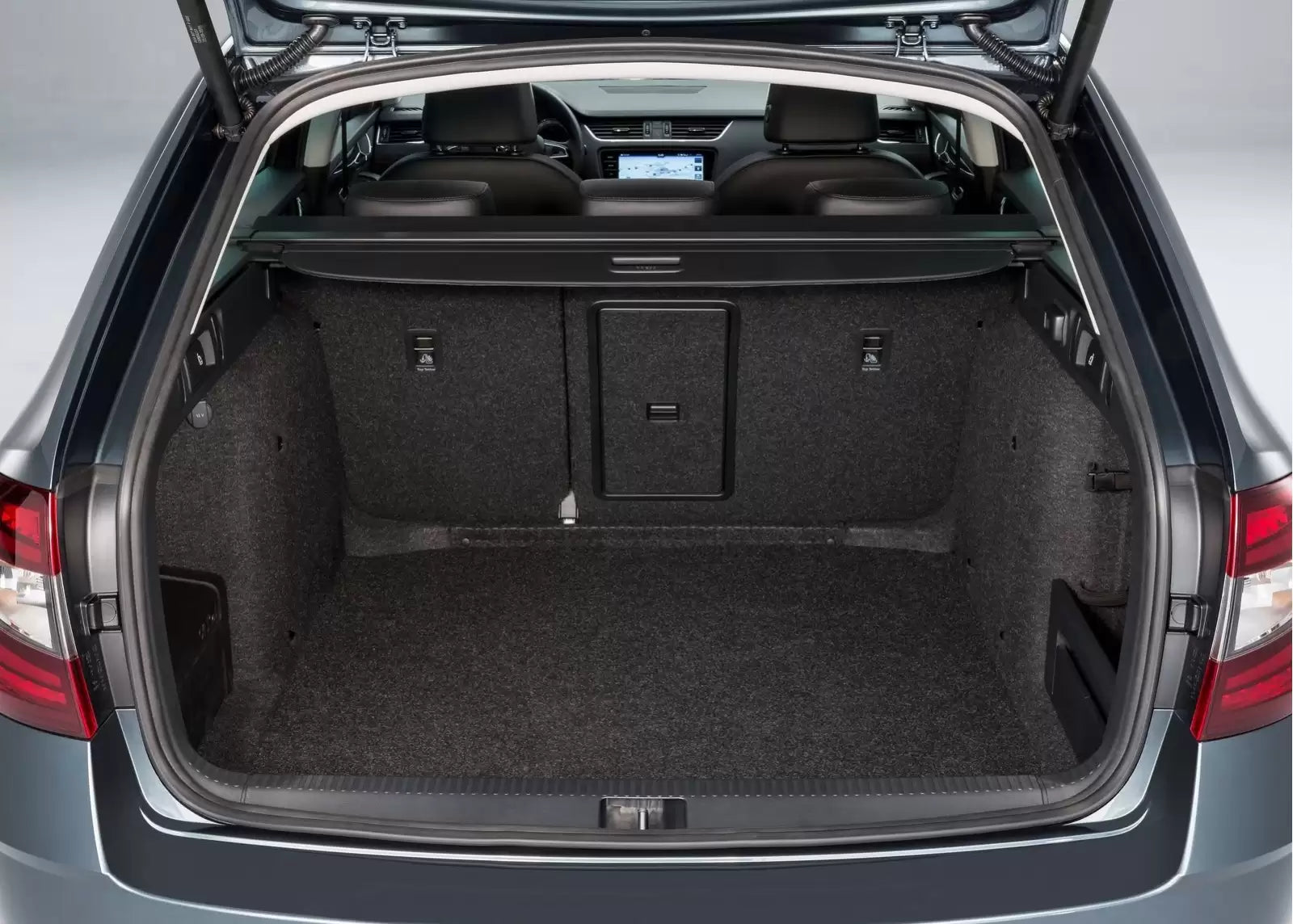 Fotografie vozu Škoda Octavia Combi Ambition 1.0 TSI, 85 kW, Benzinový, Automatická převodovka výroba od 01/2017