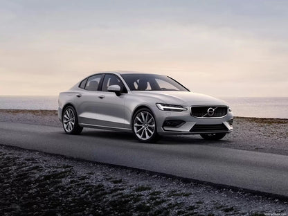 Fotografie vozu Volvo S60 Inscription 2.0, 140 kW, Benzinový, Automatická převodovka výroba od 06/2019