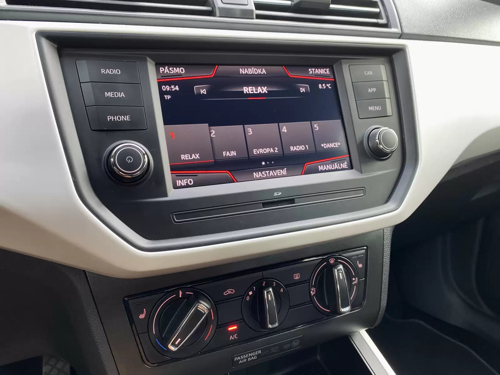 Fotografie vozu SEAT Arona FR 1.0, 85 kW, Benzinový výroba od 11/2017