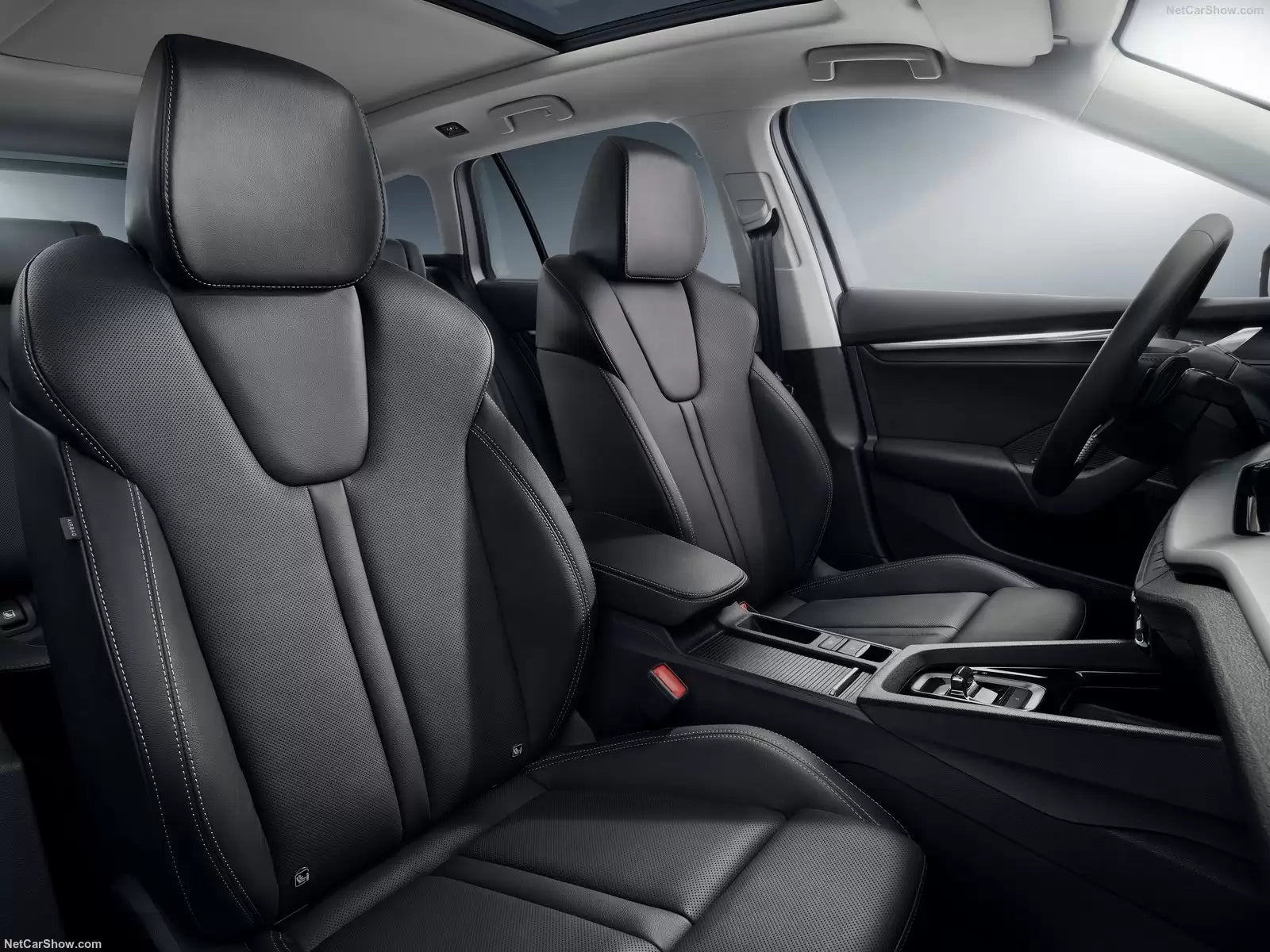 Fotografie vozu Škoda Octavia Combi 125 LET 1.0 TSI, 81 kW, Benzinový výroba od 04/2020