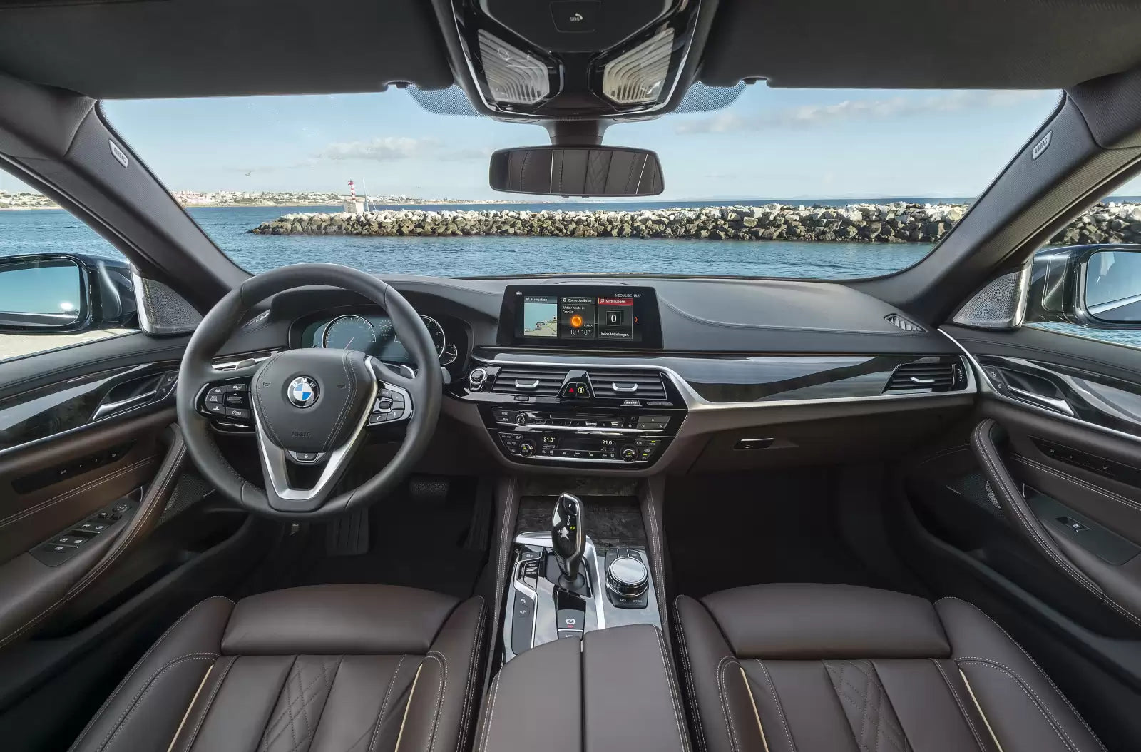 Fotografie vozu BMW Řada 5 Sedan Luxury Line 3.0, 195 kW, Naftový, 4x4, Automatická převodovka výroba od 02/2017