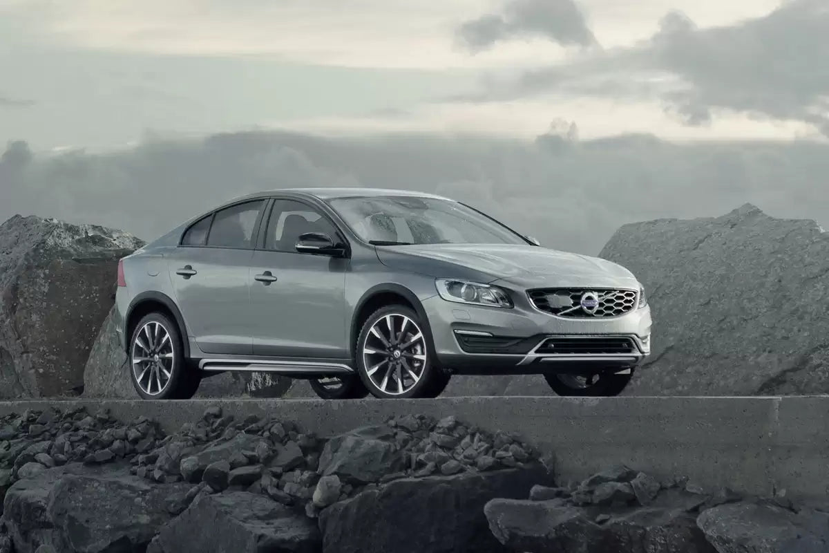 Volvo S60 Cross Country 2.0, 140 kW, Naftový