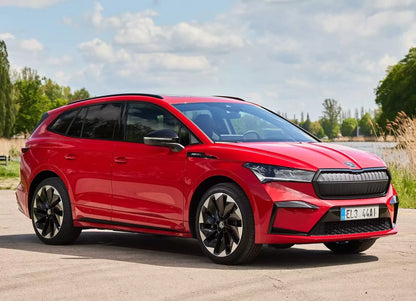 Fotografie vozu Škoda Enyaq Sportline 80x 195 kW, Elektrický, automatická převodovka, 4x4 výroba od 04/2021