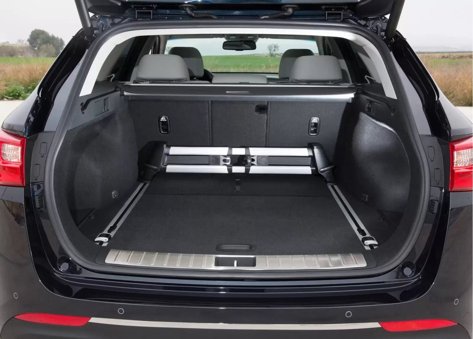 Fotografie vozu KIA Optima Sportswagon Business Line 2.0, 120 kW, Benzinový výroba od 09/2016