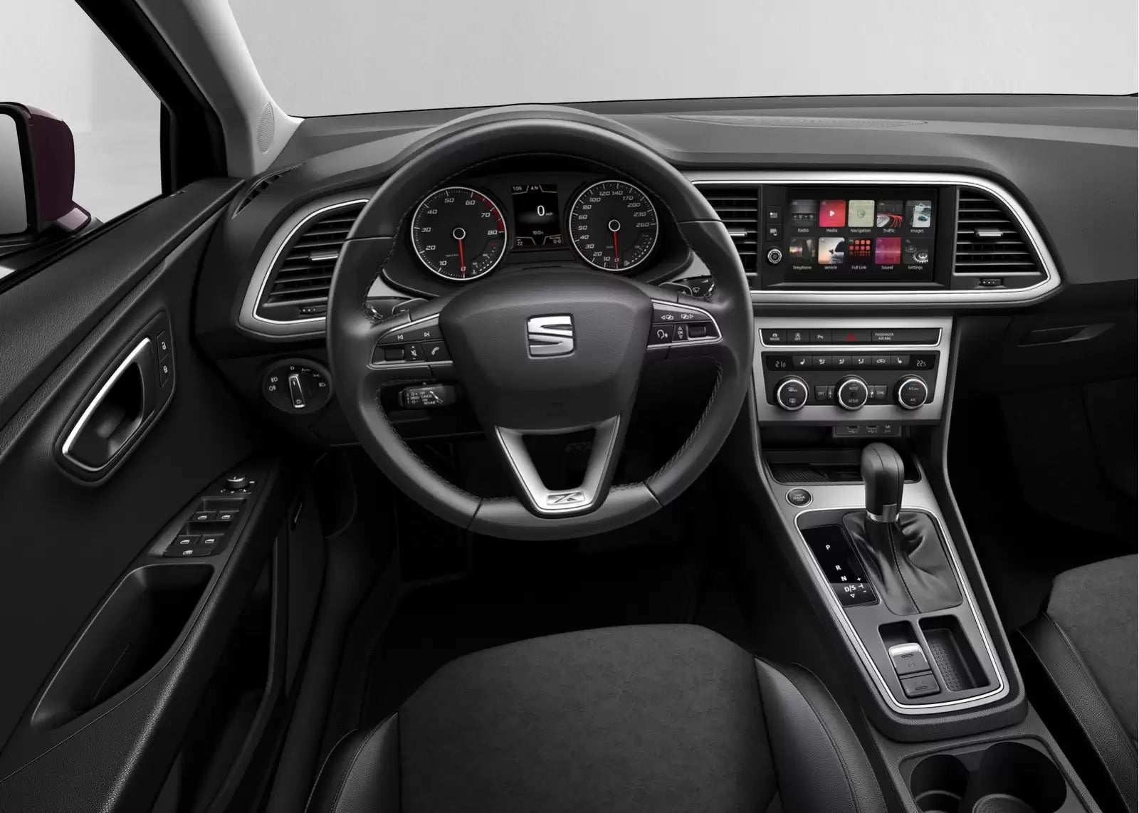 Fotografie vozu SEAT Leon ST Reference 1.2 TSI, 63 kW, Benzinový výroba od 11/2016