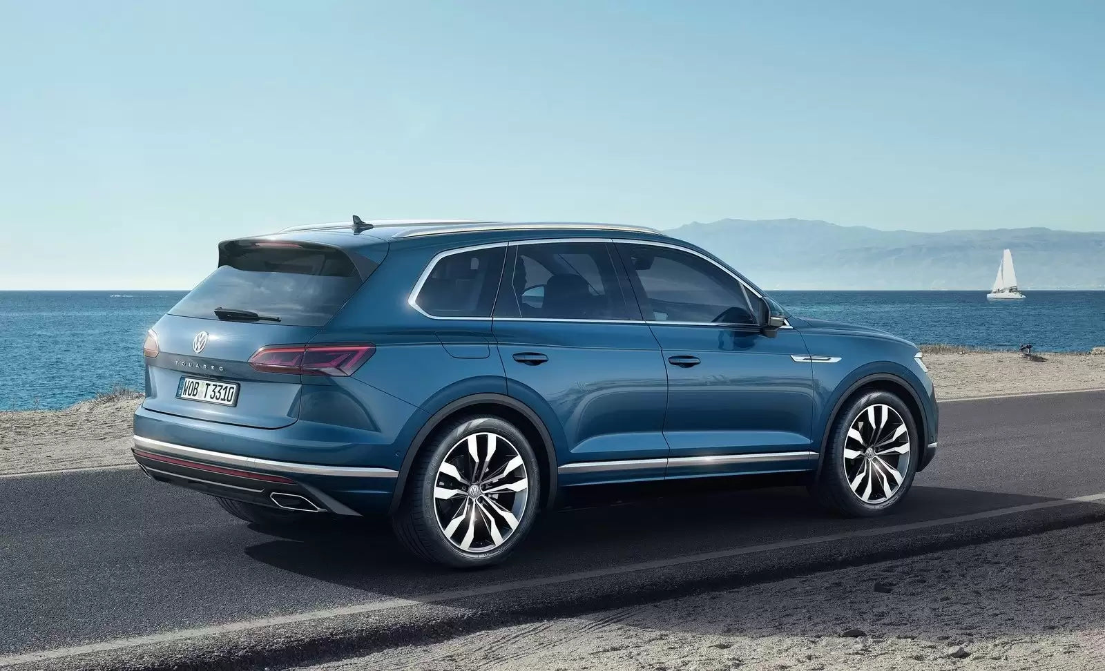 Fotografie vozu Volkswagen Touareg Elegance 3.0, 250 kW, Benzinový, 4x4, Automatická převodovka výroba od 07/2018