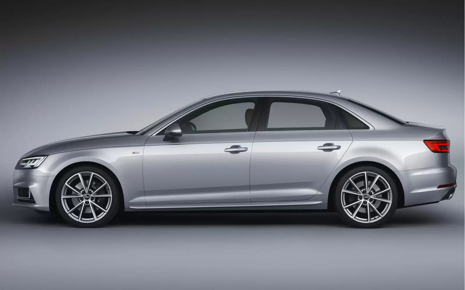 Fotografie vozu Audi A4 Sedan design 1.4 TFSI, 110 kW, Benzinový výroba od 11/2015