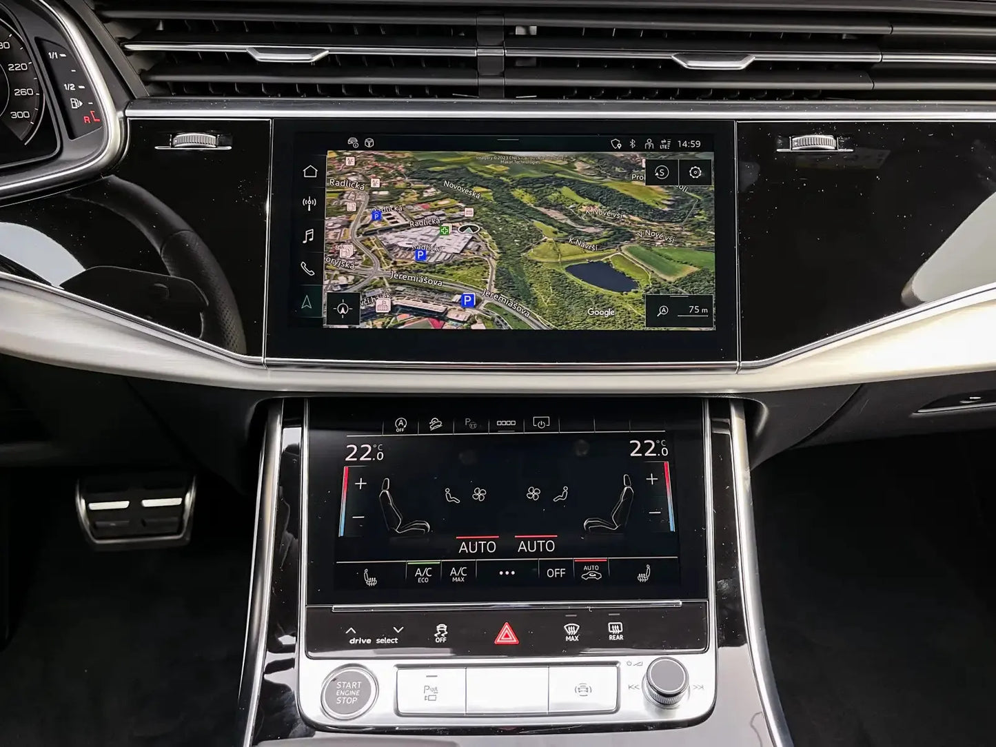 Fotografie automobilu Audi Q7 S line na operativní leasing | Driveto.cz