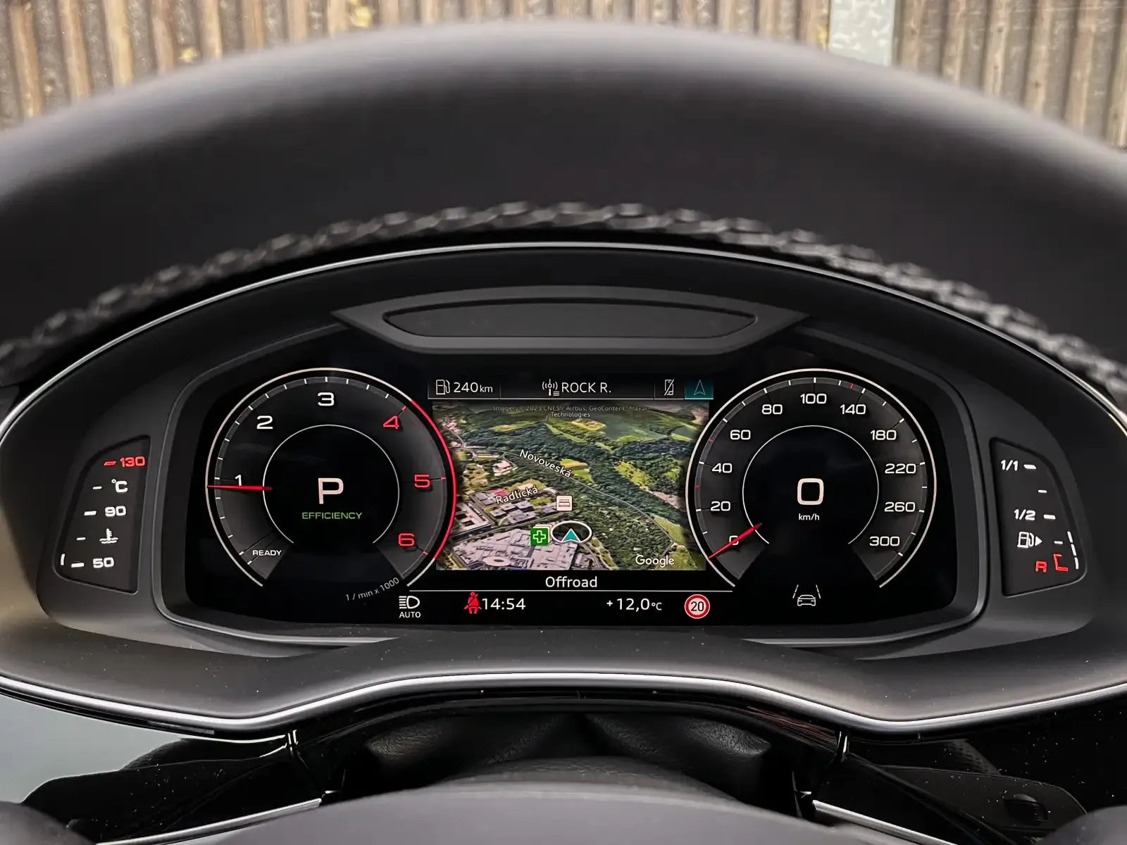 Fotografie automobilu Audi Q7 S line na operativní leasing | Driveto.cz