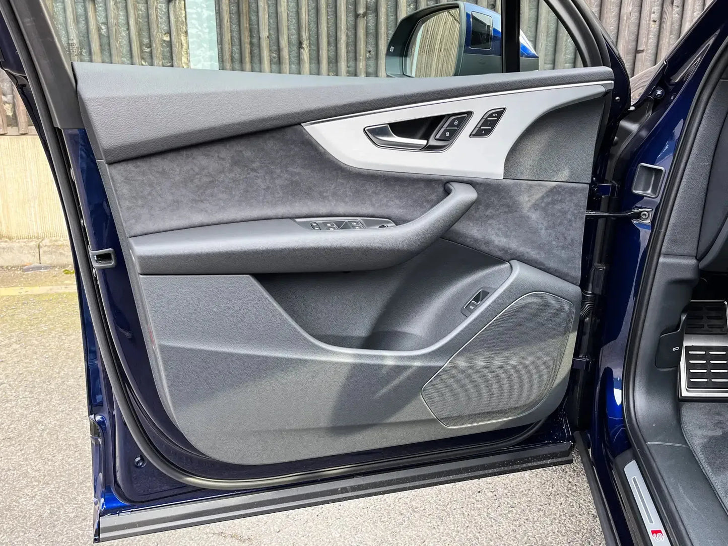 Fotografie automobilu Audi Q7 S line na operativní leasing | Driveto.cz