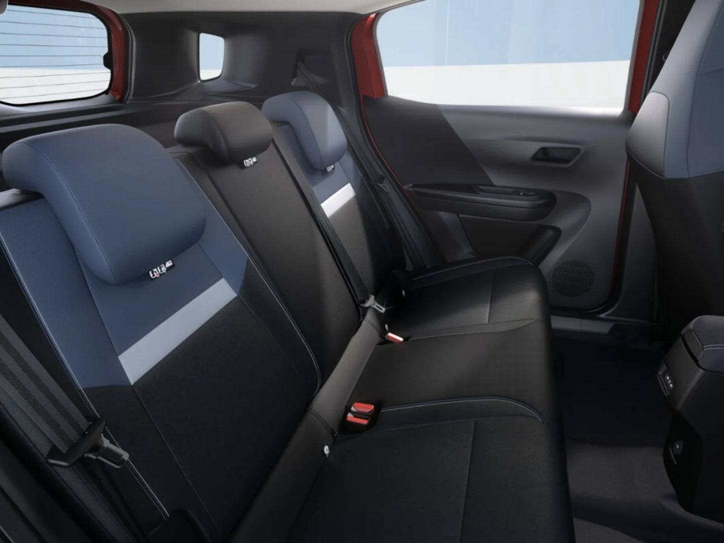 Fotografie automobilu  Frontera Editon na operativní leasing | Driveto.cz