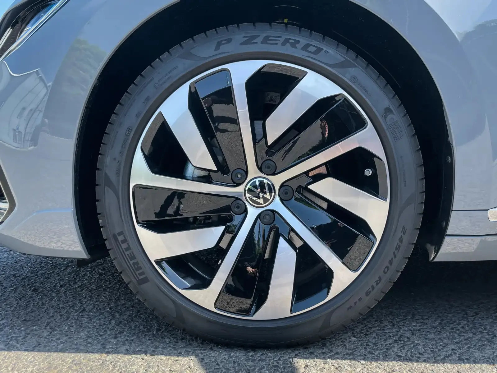 Fotografie automobilu Volkswagen Arteon R-line na operativní leasing | Driveto.cz