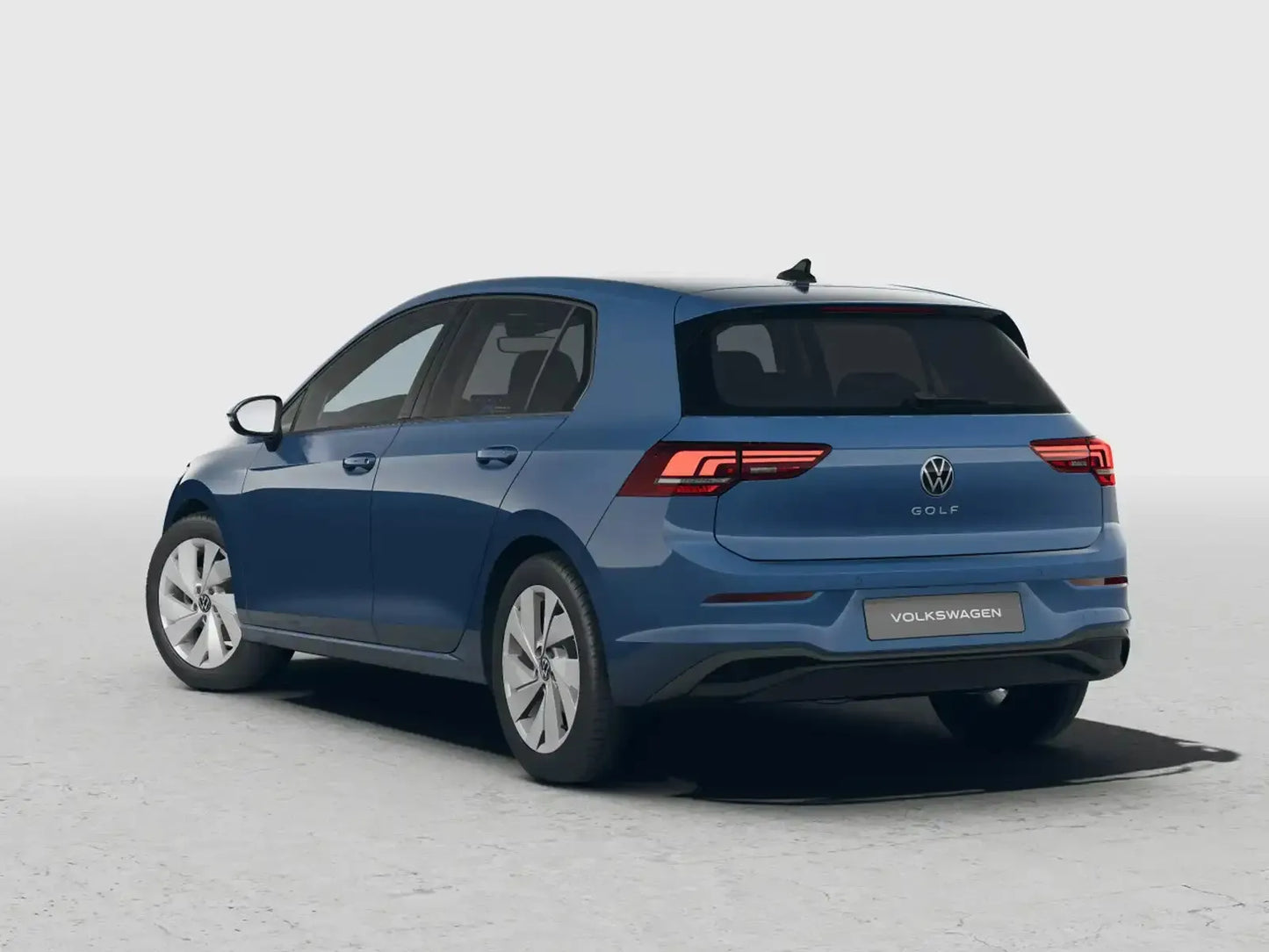 Fotografie automobilu Volkswagen Golf People na operativní leasing | Driveto.cz
