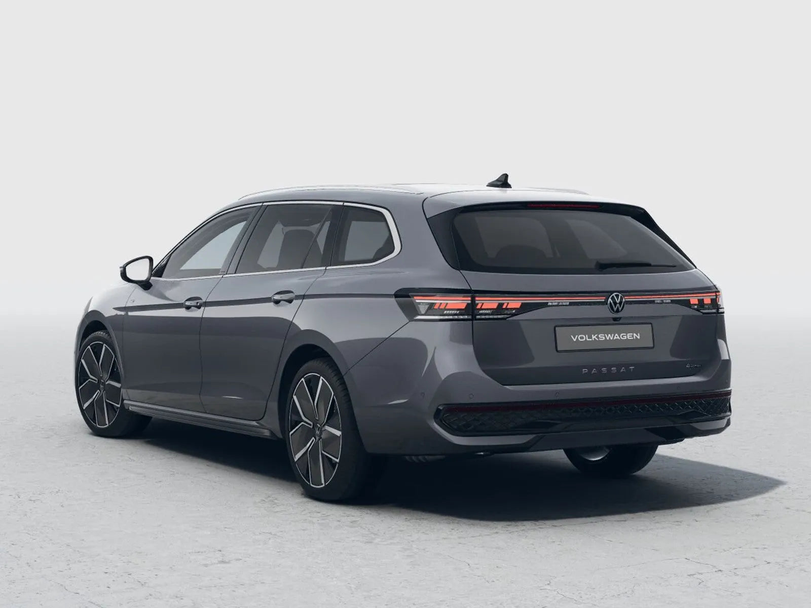 Fotografie automobilu Volkswagen Passat R-Line People na operativní leasing | Driveto.cz