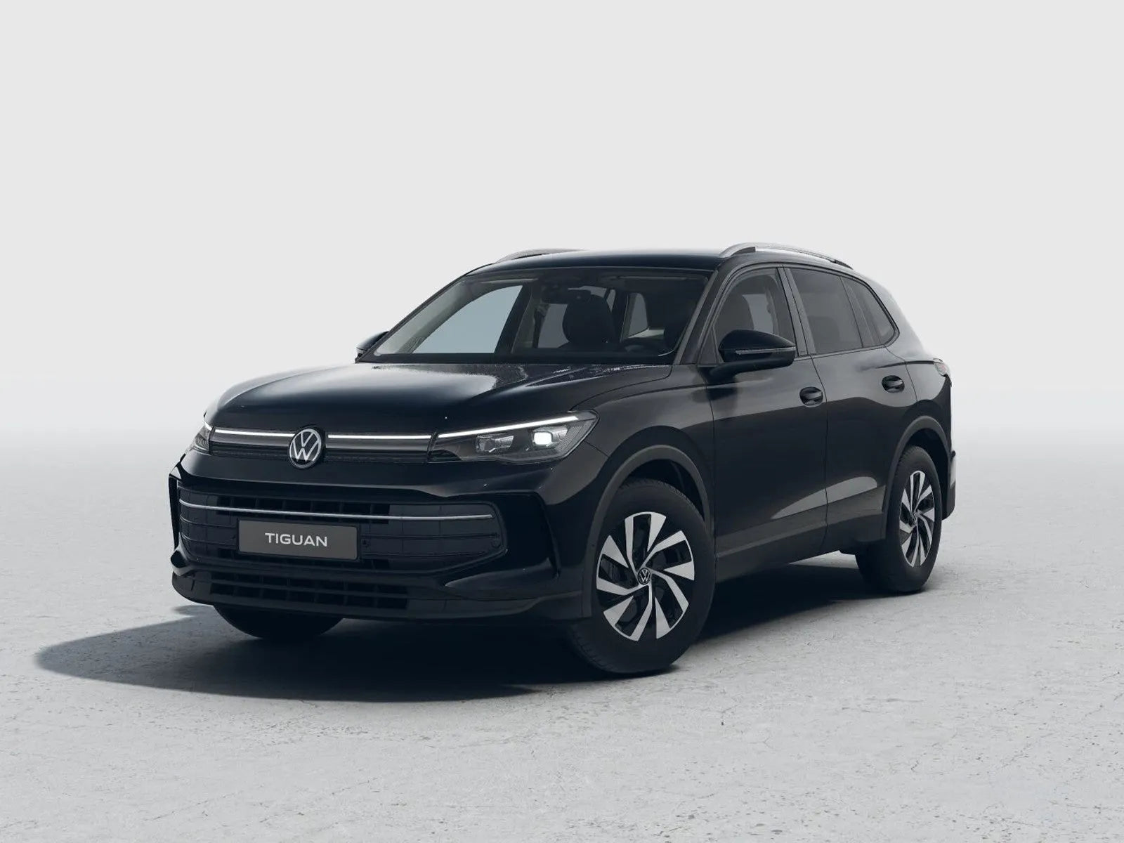 Fotografie automobilu Volkswagen Tiguan III People na operativní leasing | Driveto.cz