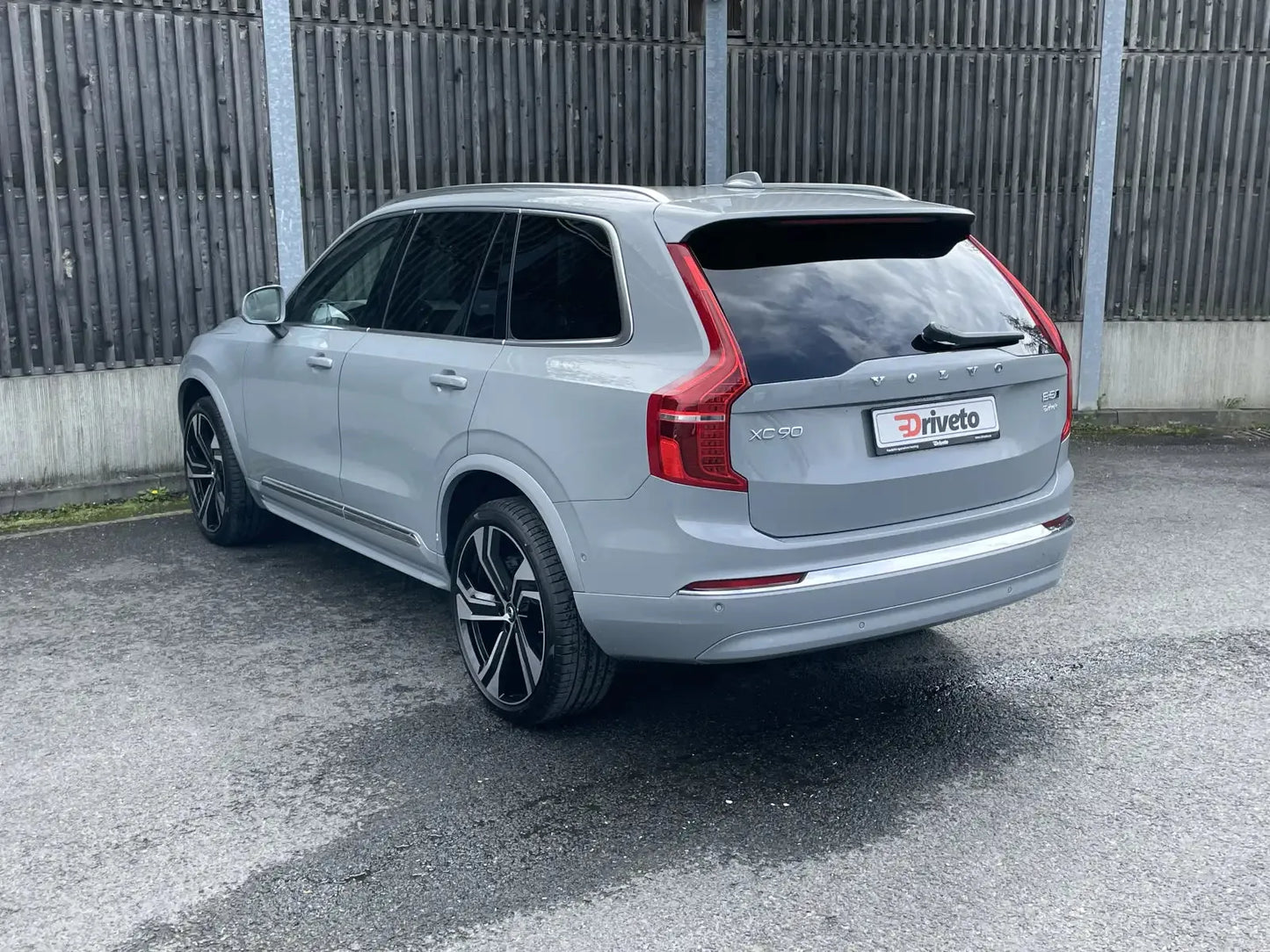 Fotografie automobilu Volvo XC90 Plus Bright na operativní leasing | Driveto.cz