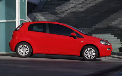 Fotografie vozu Fiat Punto Lounge 1.4, 57 kW, Plynový výroba 06/2013 - 12/2013
