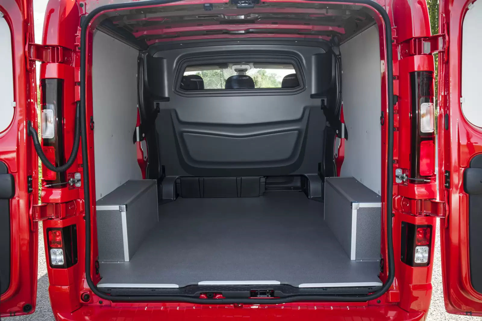 Fotografie vozu Opel Vivaro Van L1H1 2.7t 1.6, 70 kW, Naftový výroba od 07/2014