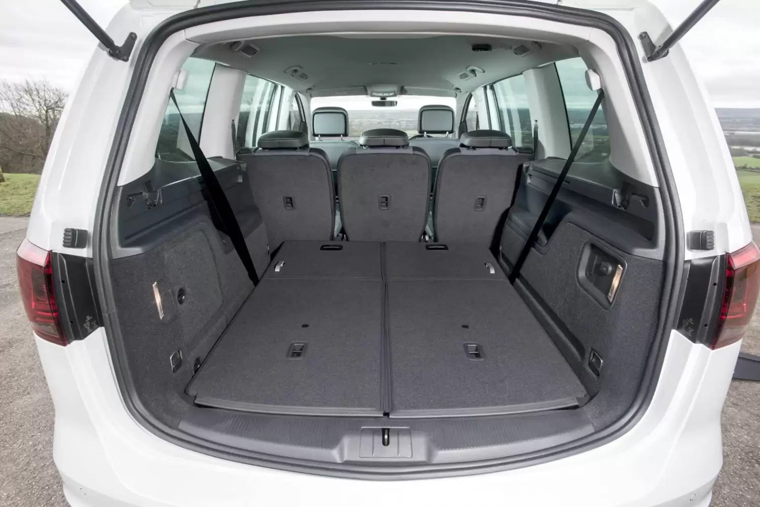 Fotografie vozu SEAT Alhambra FR-Line 2.0 TDI, 110 kW, Naftový výroba od 01/2017