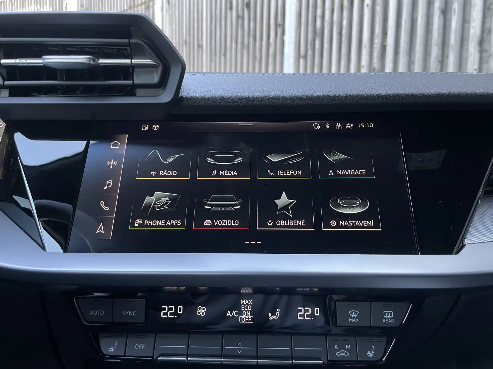 Fotografie automobilu Audi A3 S line na operativní leasing | Driveto.cz