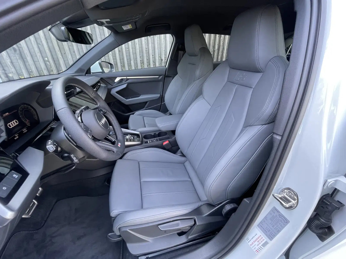 Fotografie automobilu Audi A3 S line na operativní leasing | Driveto.cz