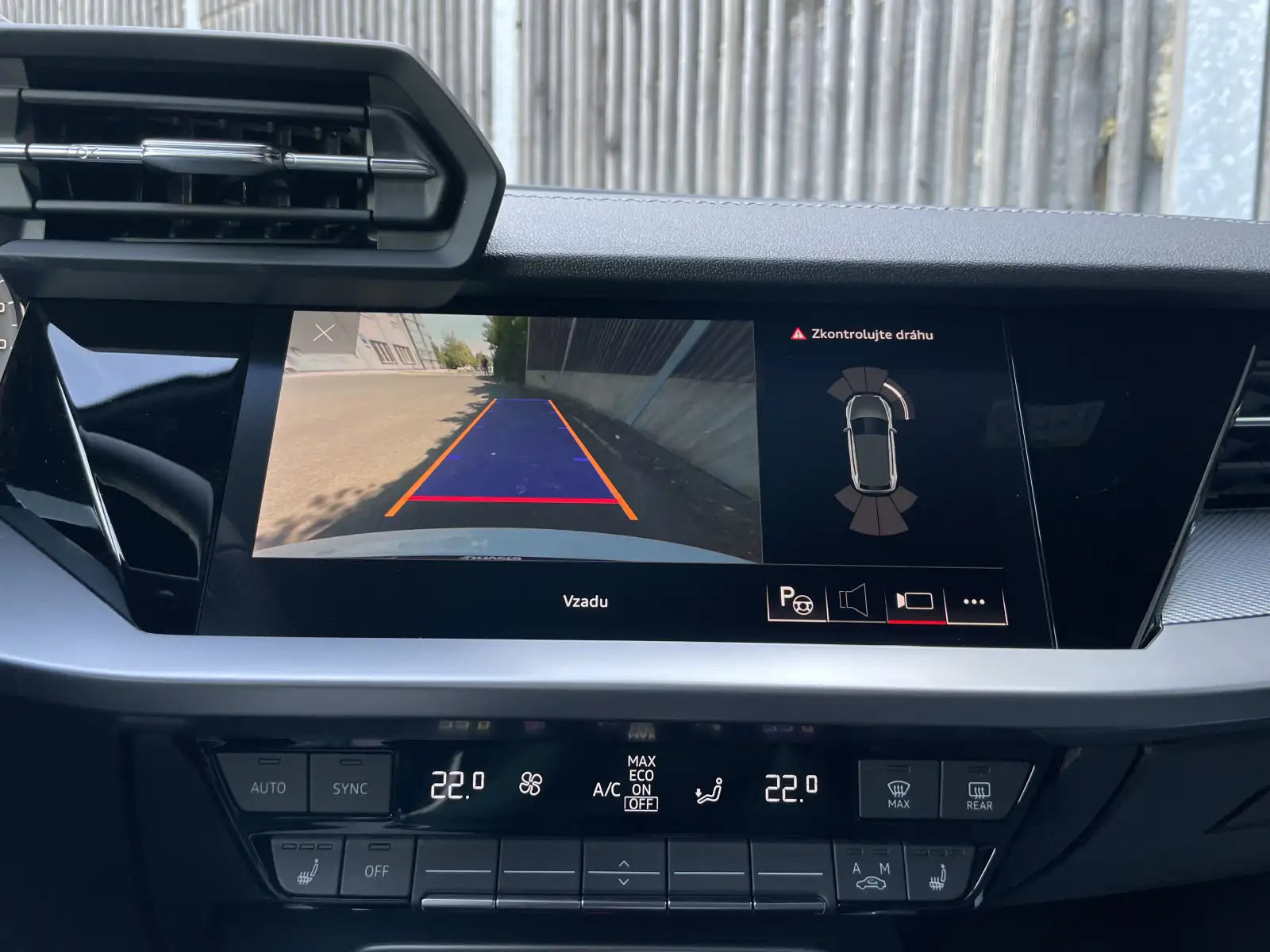 Fotografie automobilu Audi A3 S line na operativní leasing | Driveto.cz