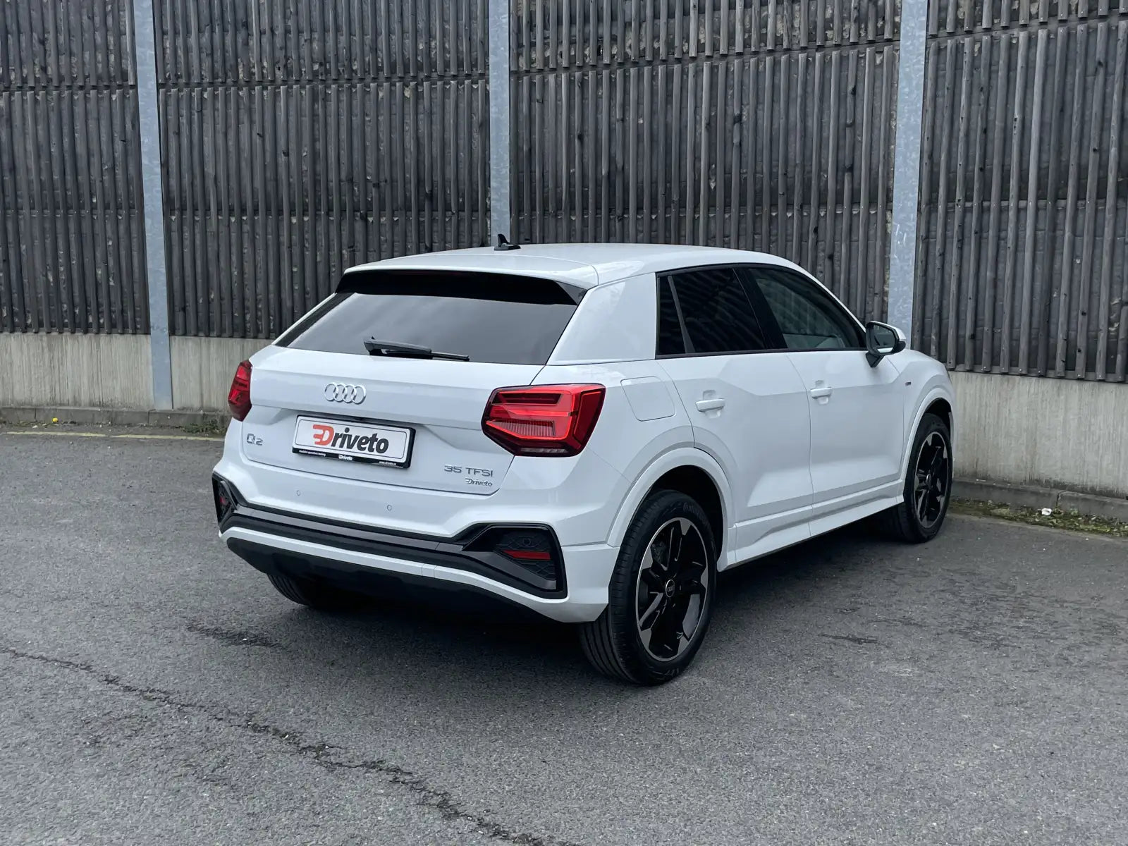 Fotografie automobilu Audi Q2 S line na operativní leasing | Driveto.cz
