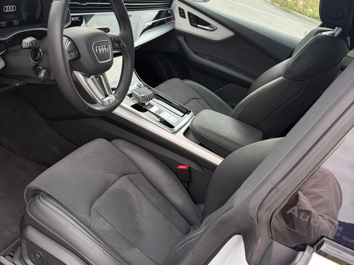 Fotografie automobilu Audi Q8 na operativní leasing | Driveto.cz
