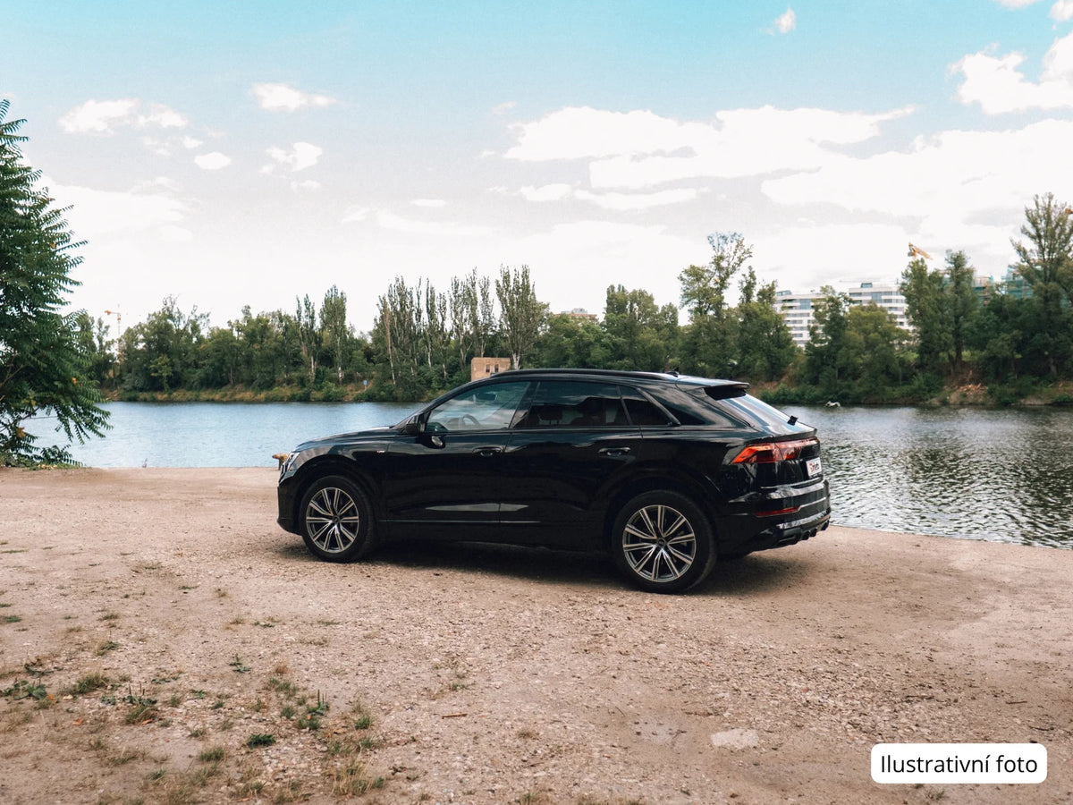 Fotografie automobilu Audi Q8 na operativní leasing | Driveto.cz