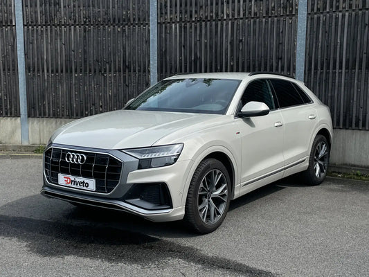 
                    Fotografie automobilu Audi Q8 S line na operativní leasing | Driveto.cz. Operativní leasing pro automobily Audi
                  